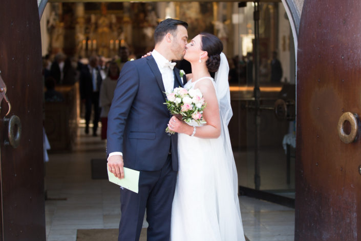 mellex-hochzeitsfotografie-thomas-und-lena-kuss