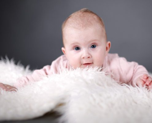 mellex-hochzeitsfotografie-marie-auf-dem-fell