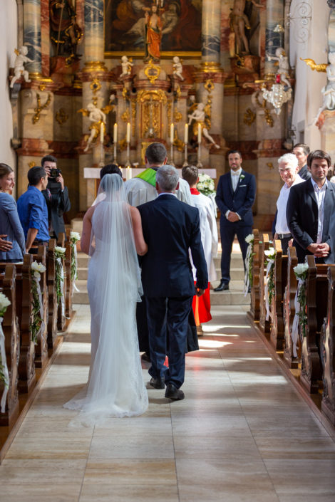 mellex-hochzeitsfotografie.de-Beim-Einlaufen-in-die-Kirche